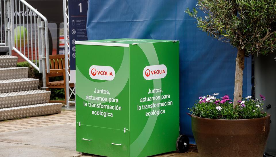 Contenedores instalados en el Trofeo Conde de Godó